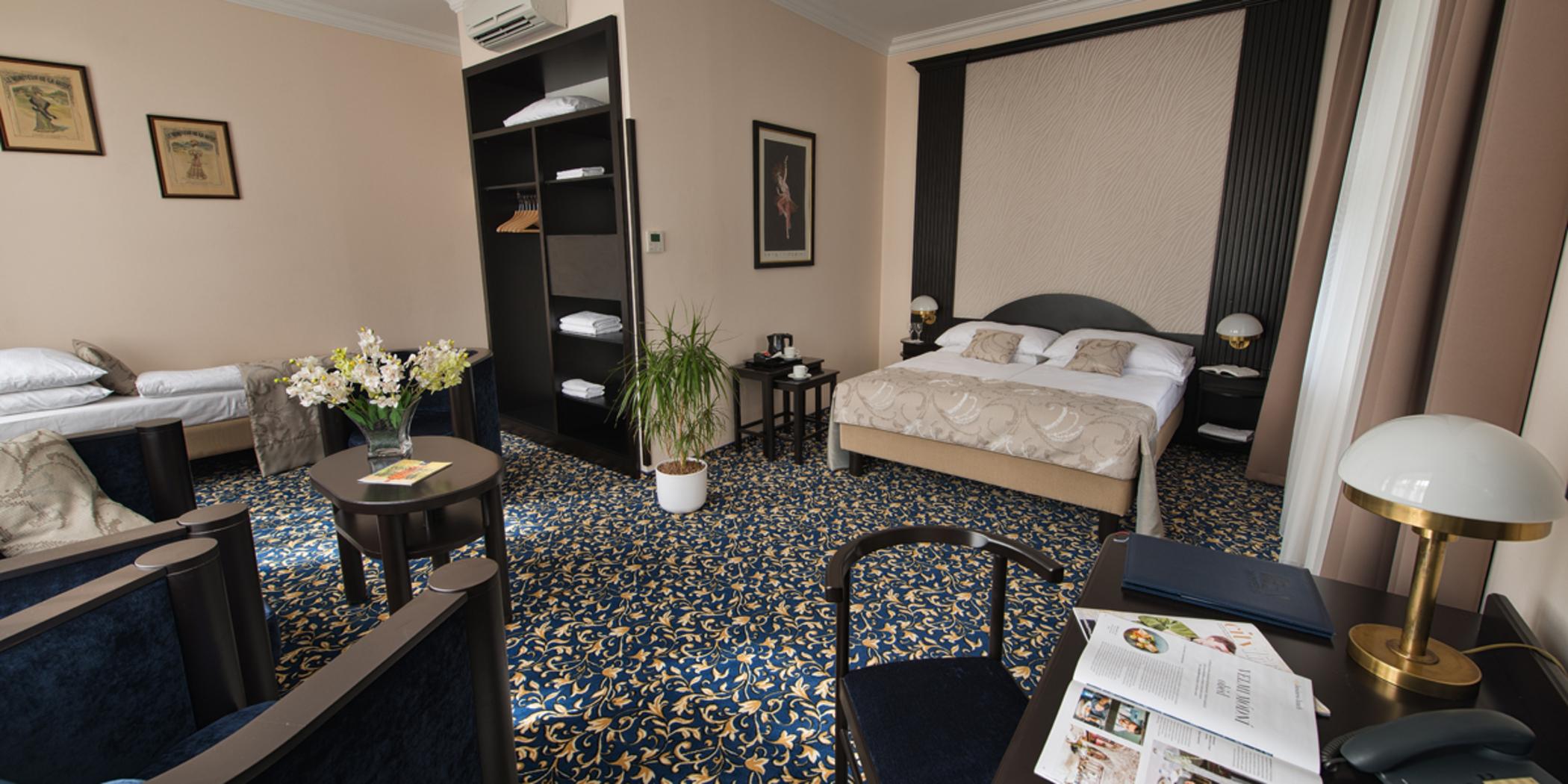 Ea Royal Esprit Hotel Prague